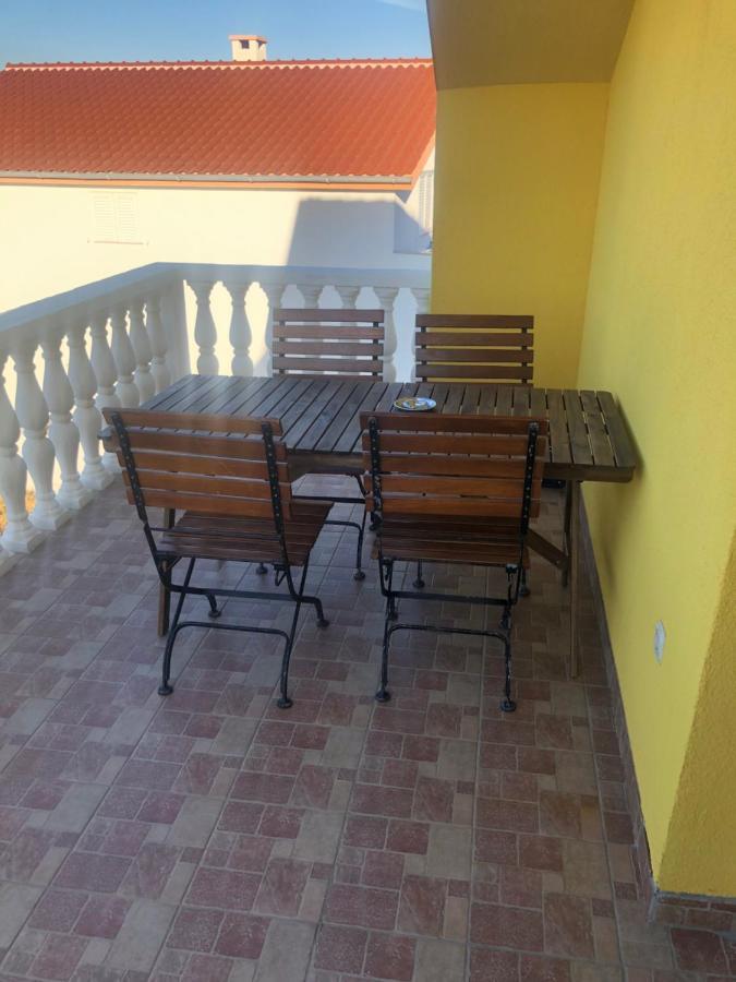 Miro Apartmani Ražanac Extérieur photo